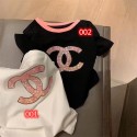 シャネル CHANEL Tシャツ 黒白 女性 短袖 キラキラ 設計感 ファション 人気