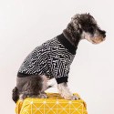 Fendi フェンデイブランド犬服ペットウェアブランド犬服春夏ペット服秋冬暖かいブランド猫服ペット用