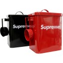 人気ブランド シュプリーム ペット用品 犬のフードボックス Supreme 猫用 フード収納容器 ステンレス製 高品質 ファッション 耐久性 赤い 黒い 大容量 密閉・密封・防湿/防虫/防カビ   S/L 