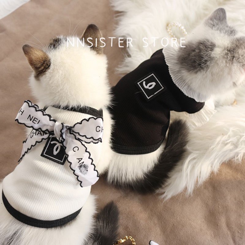 ハイブランド CHANEL 犬服 猫のベスト 裏起毛 かわいい 蝶結び付き レース飾り