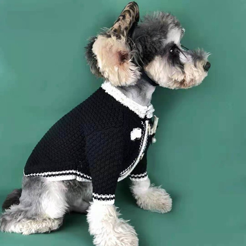 シャネル 犬服 ワンちゃん用 ニットセーター ペット服 ドッグウェア CHANEL バッジ柄 偽真珠 ジャケット 猫用コート ブランド チワワ