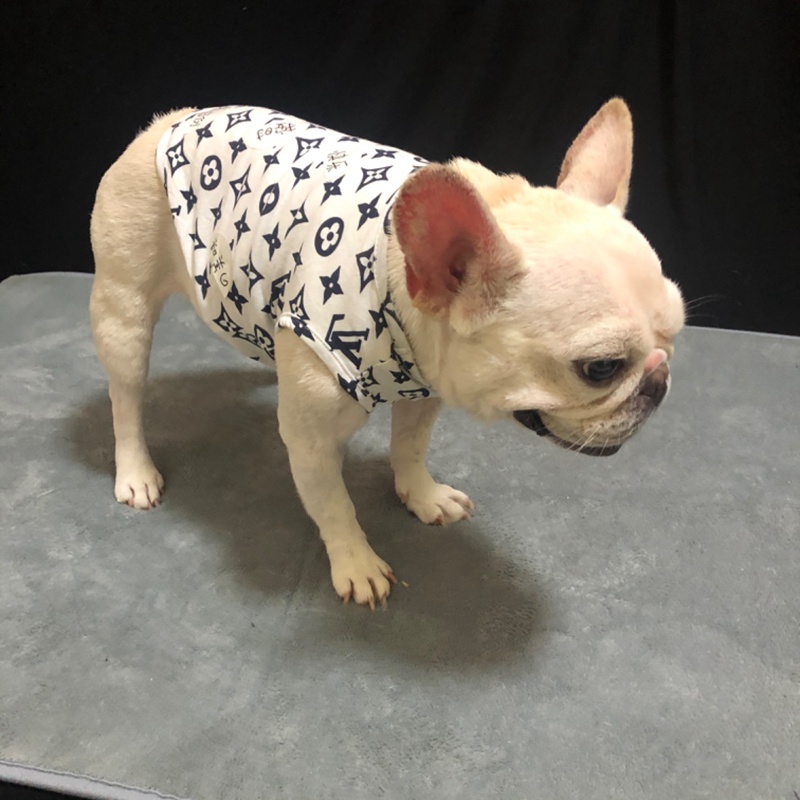 ハイブランド louis vuitton 犬服 Tシャツ 通気性 ベスト 